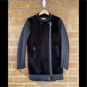 zara black faux fur & Suede Coat. Size small